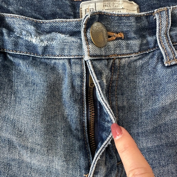 Free People Embroidered Aztec Tribal Jeans Shorts - Picture 8 of 9